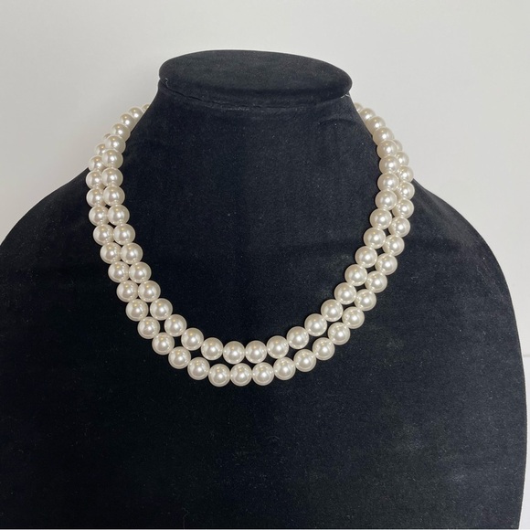 Elegant Double-Strand Faux Pearl Choker Necklace - Picture 1 of 6